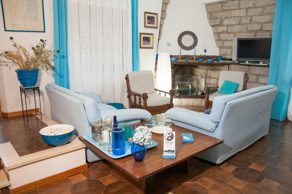 Bed & Breakfast Yin & Yang San Pantaleo Εξωτερικό φωτογραφία