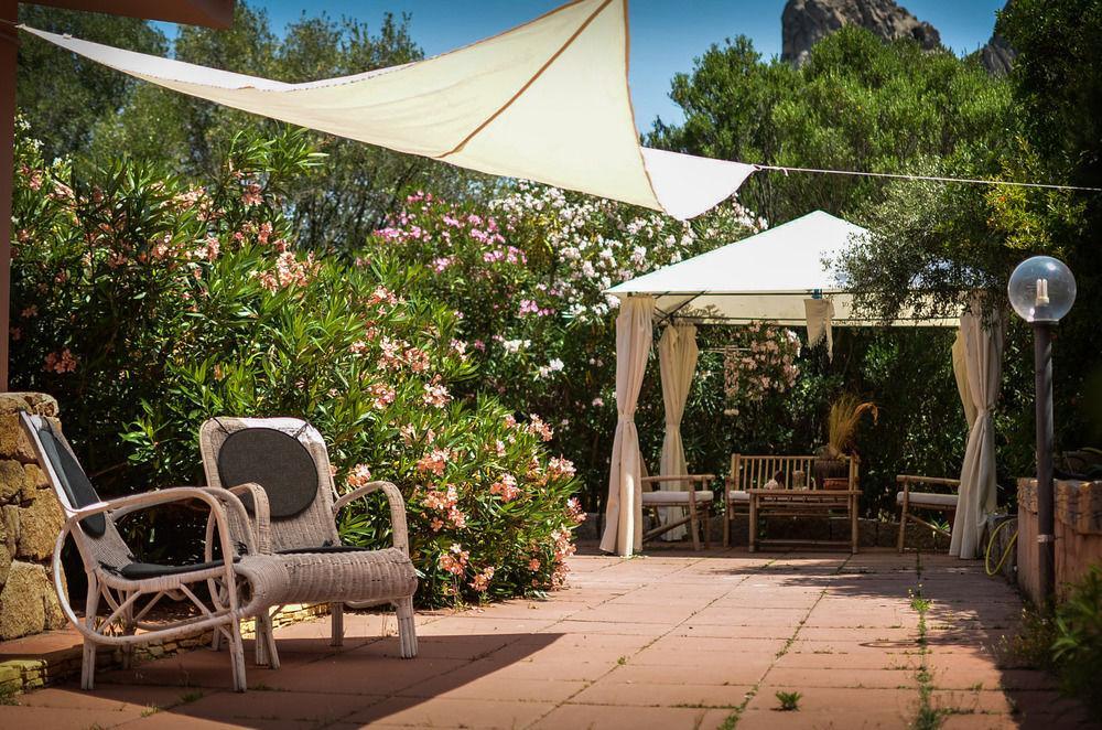 Bed & Breakfast Yin & Yang San Pantaleo Εξωτερικό φωτογραφία