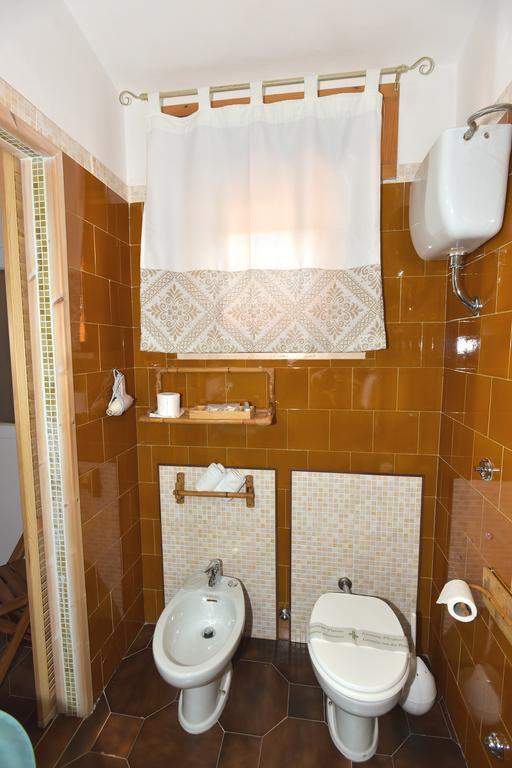 Bed & Breakfast Yin & Yang San Pantaleo Εξωτερικό φωτογραφία