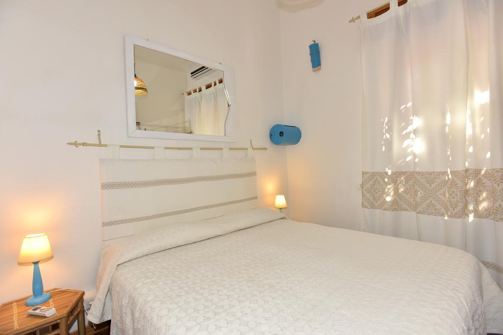 Bed & Breakfast Yin & Yang San Pantaleo Εξωτερικό φωτογραφία