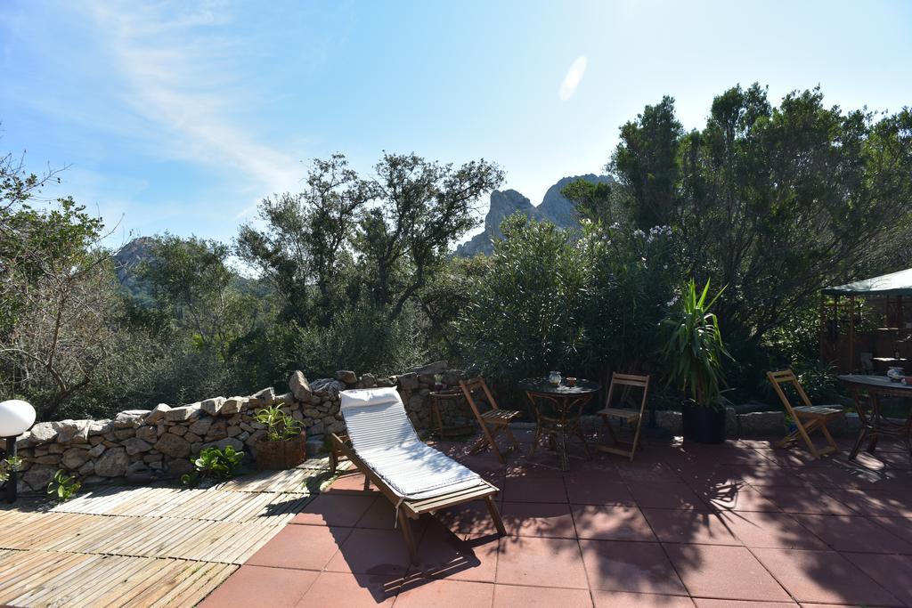 Bed & Breakfast Yin & Yang San Pantaleo Εξωτερικό φωτογραφία
