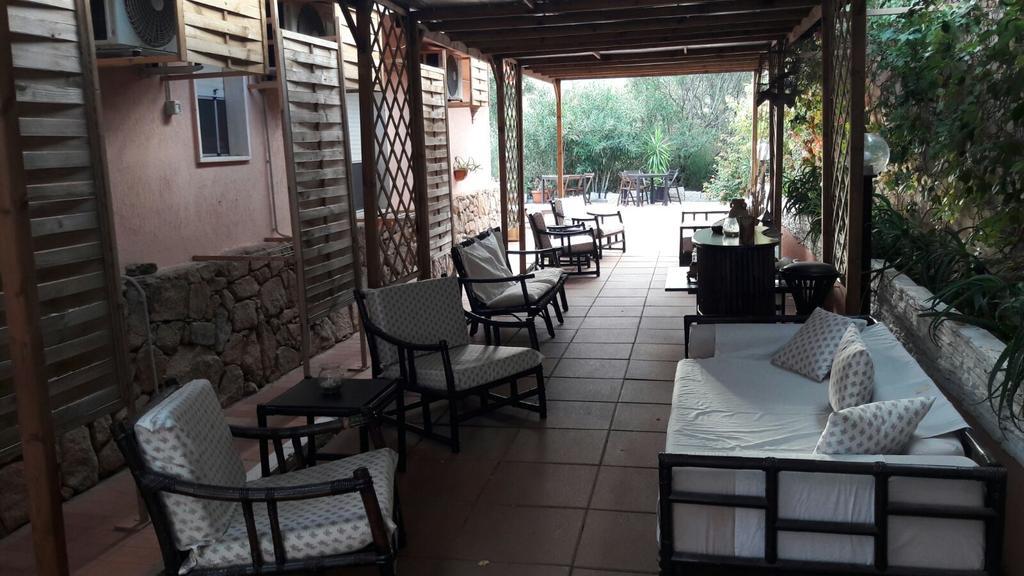 Bed & Breakfast Yin & Yang San Pantaleo Εξωτερικό φωτογραφία